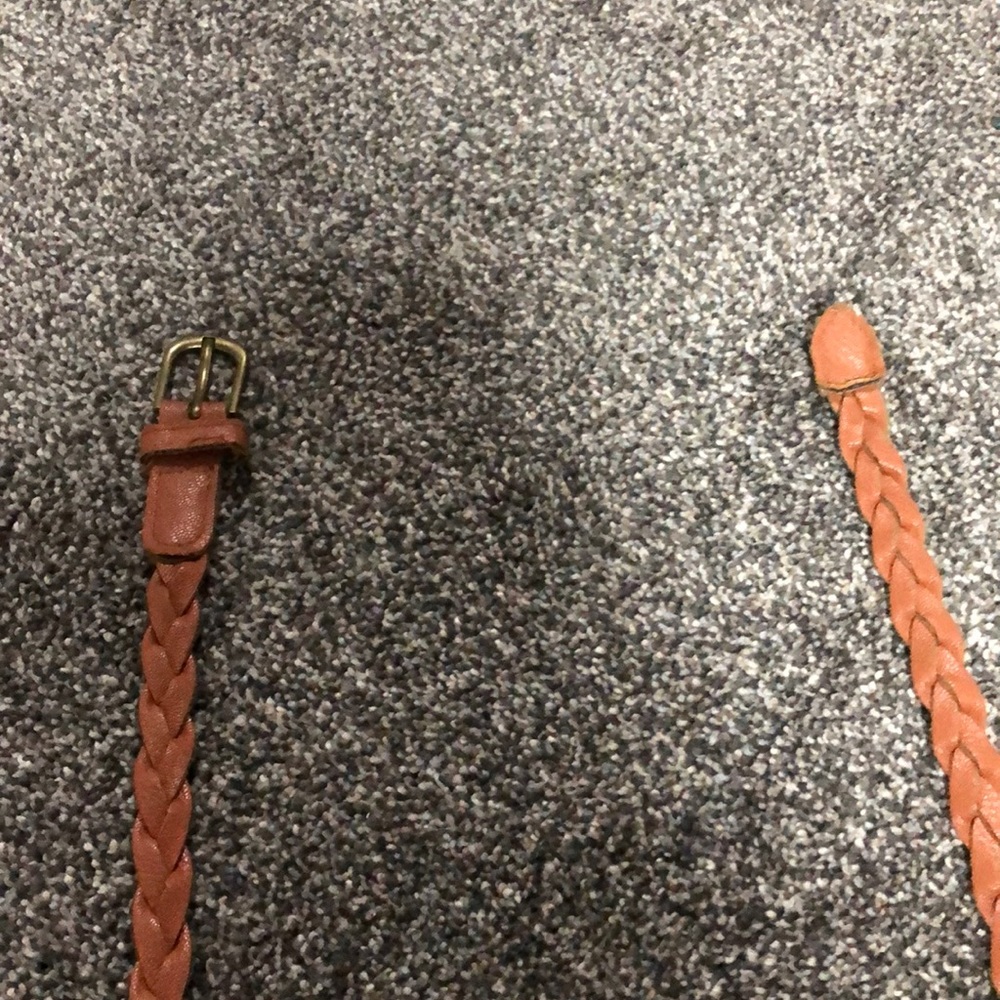 belts - Picture 3 of 8